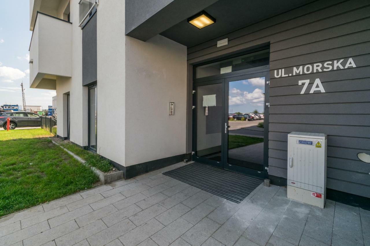 Apartament Aquatower Oliwia & Laura Rekin Reda Exterior photo